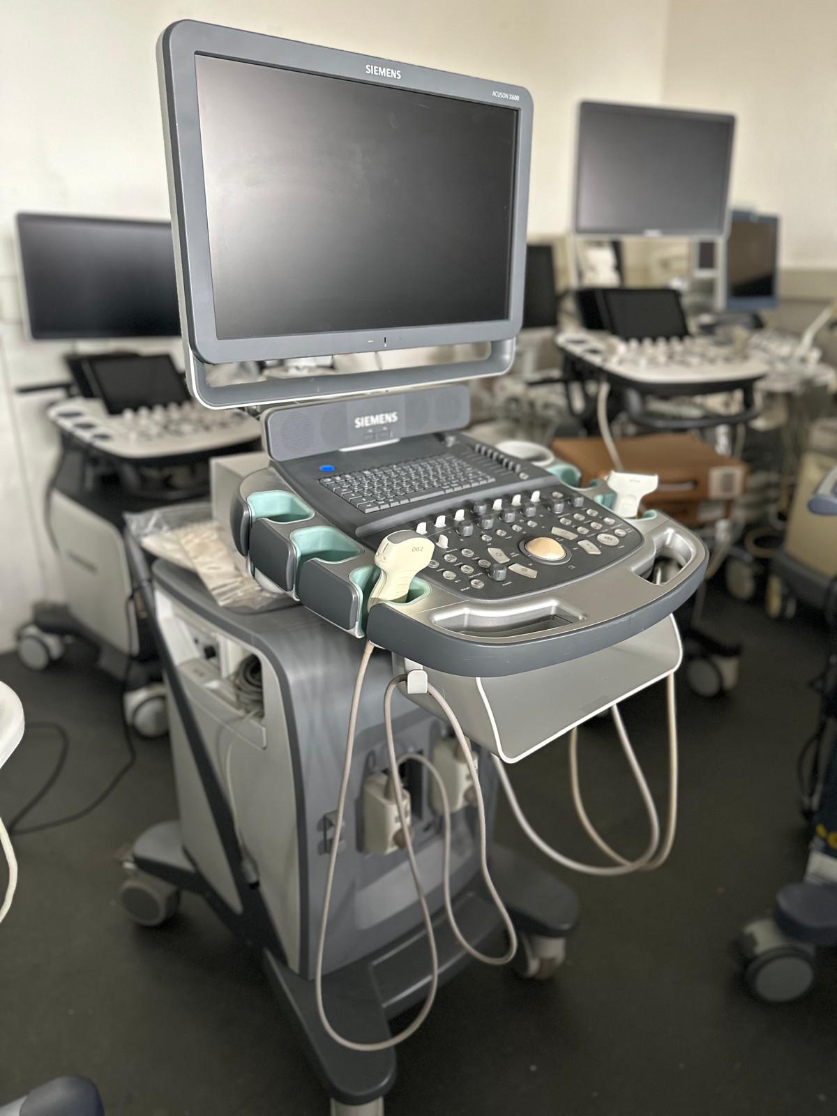 Siemens Acuson X600