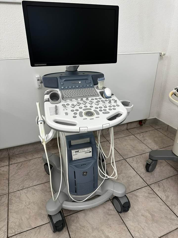 GE Voluson S8 (2017)